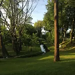 アパート Alzacja